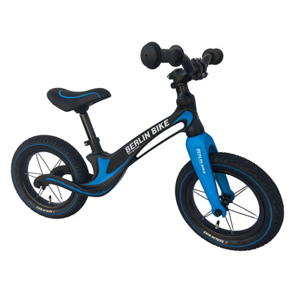 Berlin Bike Rolly Growy Balance Bike 12 Inch, 12zoll blau magnesium superleicht 45grad frontansicht 2000px 2000px