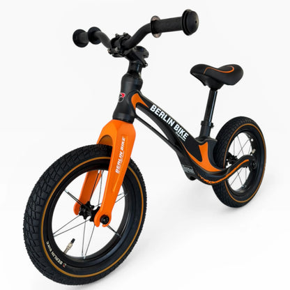 Berlin Bike Rolly Growy Balance Bike 12 Inch, 12zoll orange magnesium 45grad seitansicht 2000px 2000px